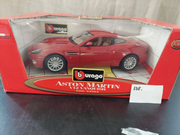 Aston Martin,Lamborhini,Ferrari 1:18 eladk