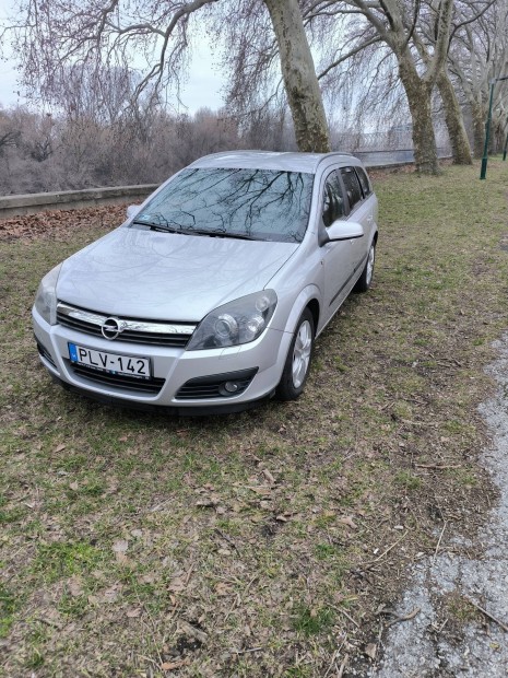 Astra H 1.8 Caravan cosmo sport