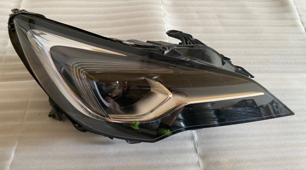 Astra K LED fnyszr jobb oldali bontott