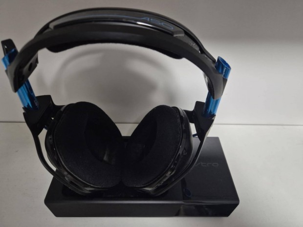 Astro A50 (PC/PS4/PS5) + Basestation fejhallgat elad!