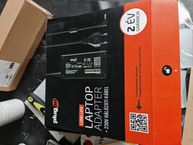 Asus 20 V 12 A laptop töltő (240W)