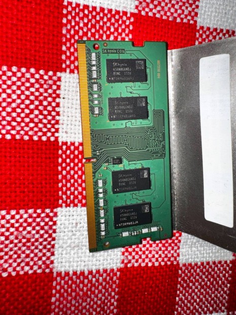 Asus 4GB DDR4 laptop RAM 2666 MHZ