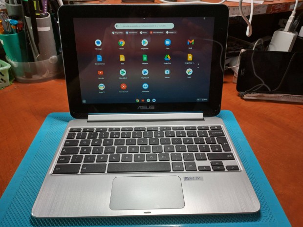 Asus Chromebook C100P 16GB - Tkletesen mkdik,akku is egszen j