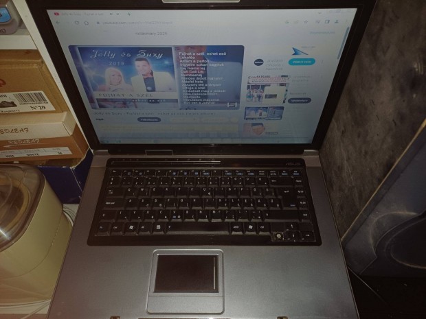 Asus F5RL Notebook futárral küldöm
