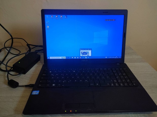 Asus/I3./6.Giga/500.HDD/2.Giga Vide Laptop