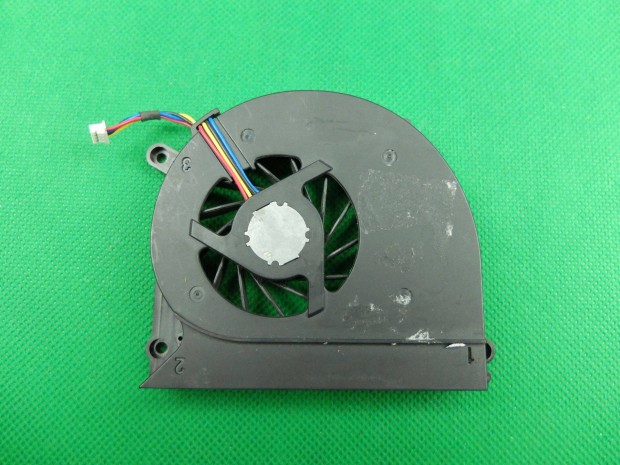 Asus K50A K60 K70C P50 laptop hűtő ventilátor Udqfzzh32DAS