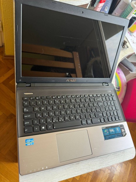 Asus K55A laptop, Intel Core i3, 1TB, 2GB