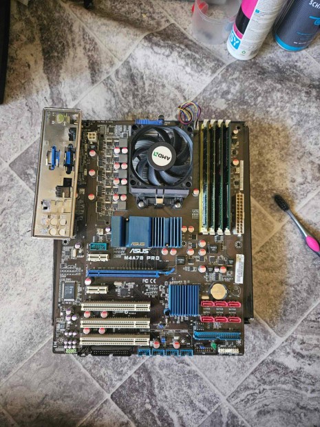 Asus M4A78 Pro + AMD Phenom X4 9650 + 8Gb RAM