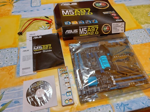 Asus M5A97 R2.0 AM3+ DDR3 alaplap