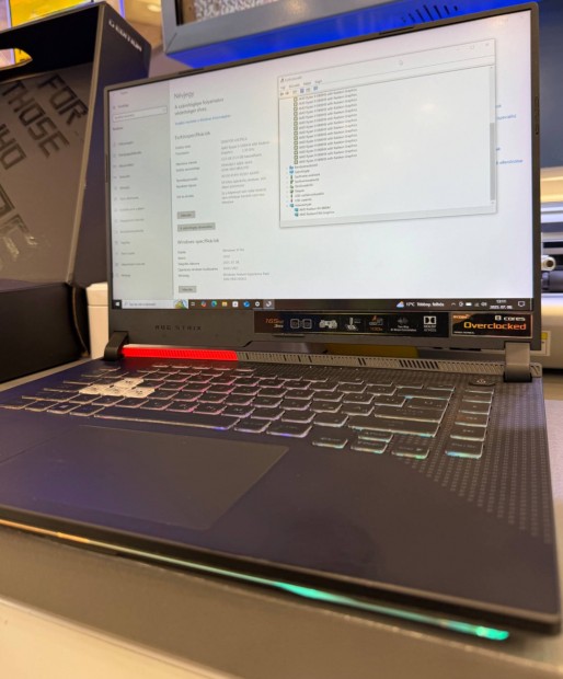 Asus ROG Strix Advantage edition gamer laptop makulátlan állapotban