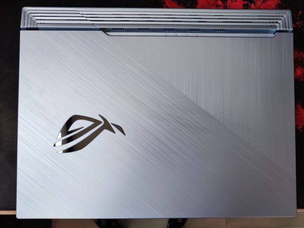 Asus ROG Strix G15 Gamer Laptop