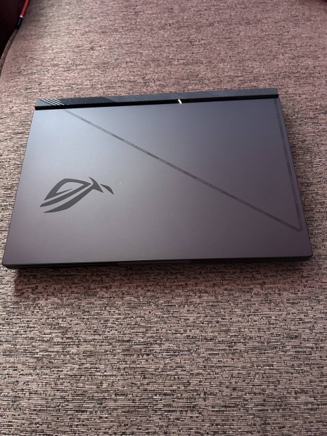 Asus ROG Strix G614