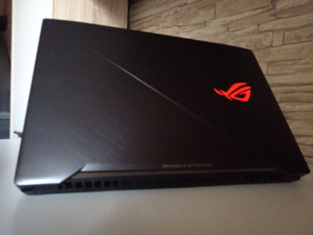 Asus ROG Strix Scar Edition GL 503-VS