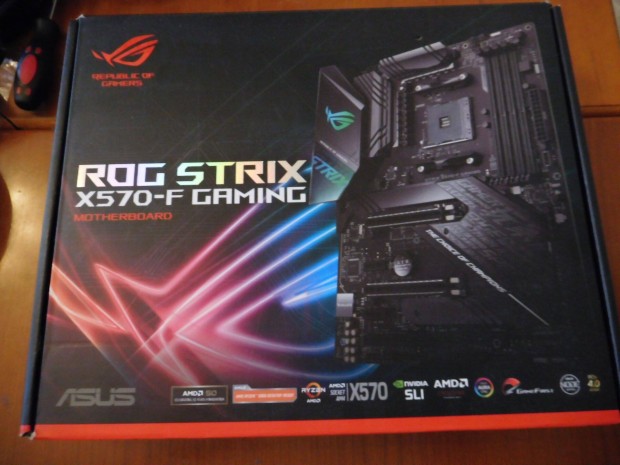 Asus ROG Strix X570-F Gaming AMD AM4 alaplap (X570)