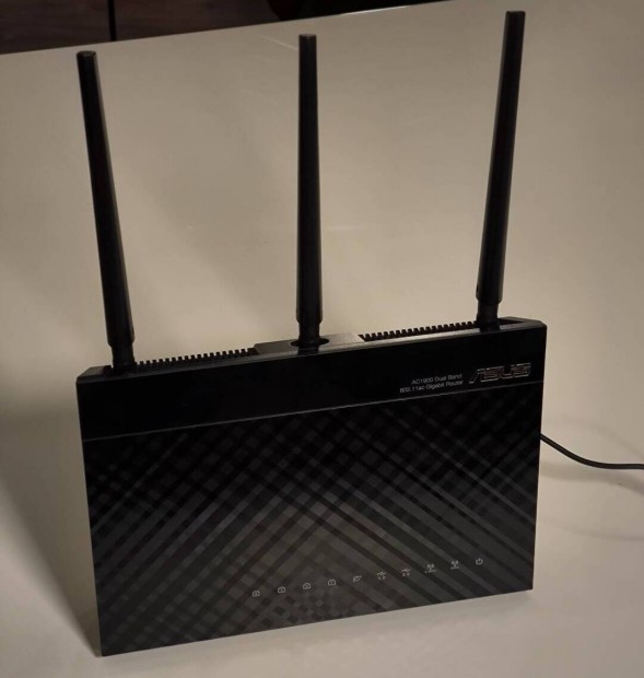 Asus RT-AC68U Wireless-AC1900 Router