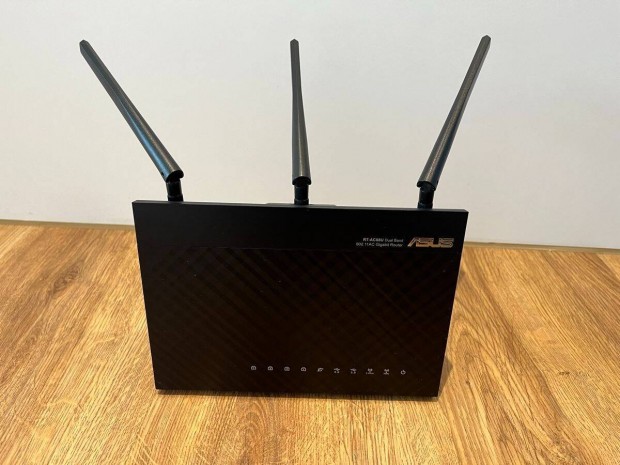 Asus RT-AC 68 wifi router