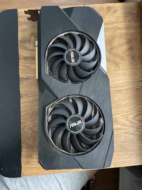 Asus Radeon DUAL RX6700 XT 12G