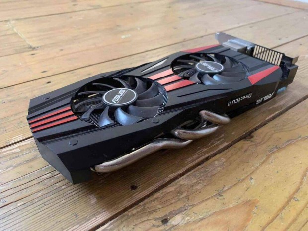 Asus Radeon R9 270X Directcu II videokrtya