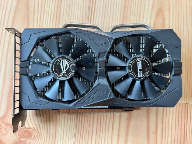 Asus Rog Strix RX 560 Gaming videokrtya elad