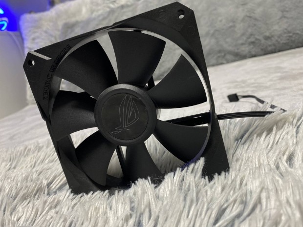 Asus Rog Strix Ryuo 120mm j ventiltor flis