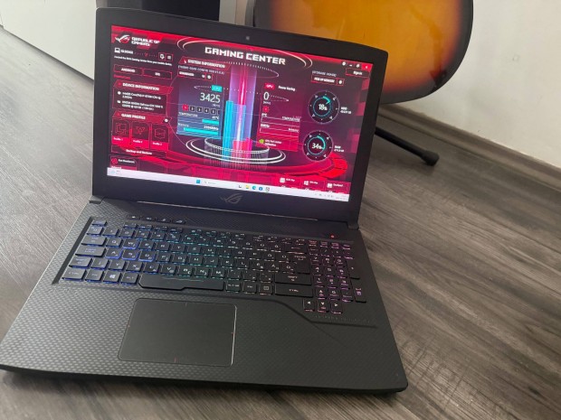 Asus Rog Strix gl503ge Gamer laptop