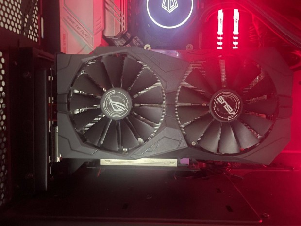 Asus Rogstrix RX570 8Gb Beszmtssal!