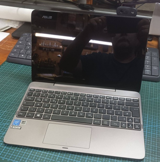 Asus Transformer - T100HA-FU029T