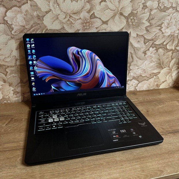 Asus Tuf 17,3 Gaming Laptop AMD Ryzen 5 8GB DDR4 512GB SSD Promo Pro