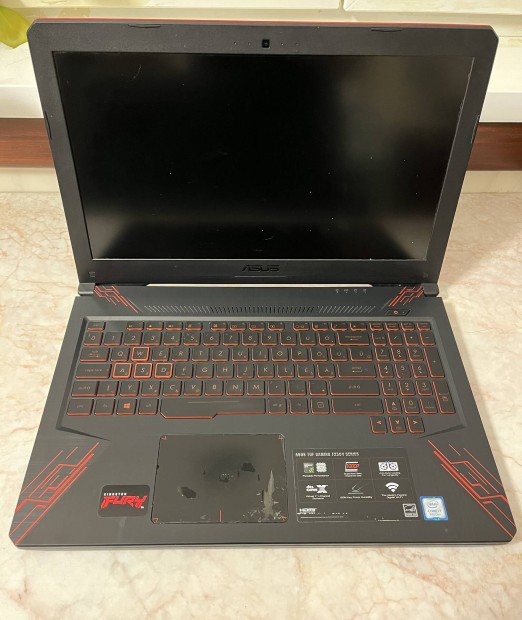 Asus Tuf FX504GE Gamer Laptop