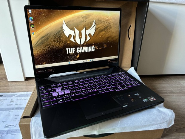 Asus Tuf Gamer Laptop Rtx3050 8/16GB RAM 144Hz Win11