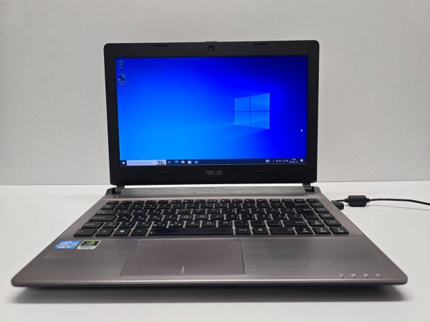 Asus U32V Notebook i5-3210M/4GB/120GB/Nvidia/Win10Pro