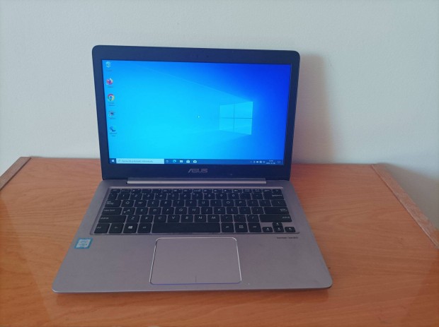 Asus UX310U Zenbook elad