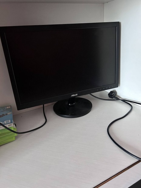 Asus VS228De LED monitor elad