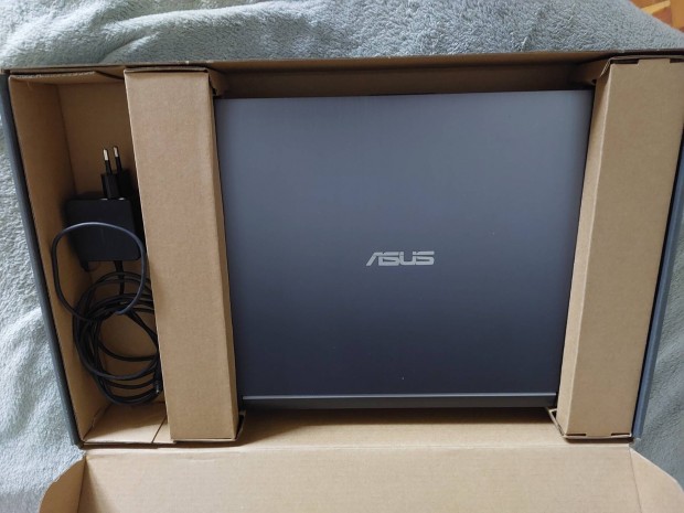 Asus Vivobook