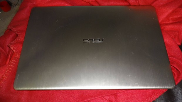 Asus Vivobook 5 ultrabook ,elad