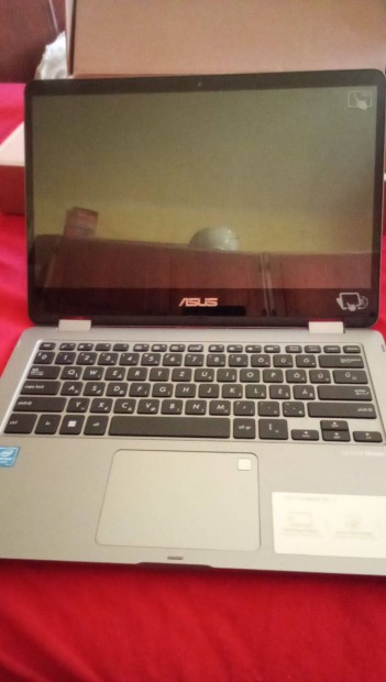 Asus Vivobook