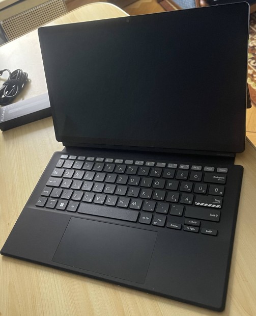 Asus Vivobook