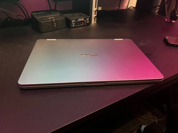 Asus Vivobook Flip 401M