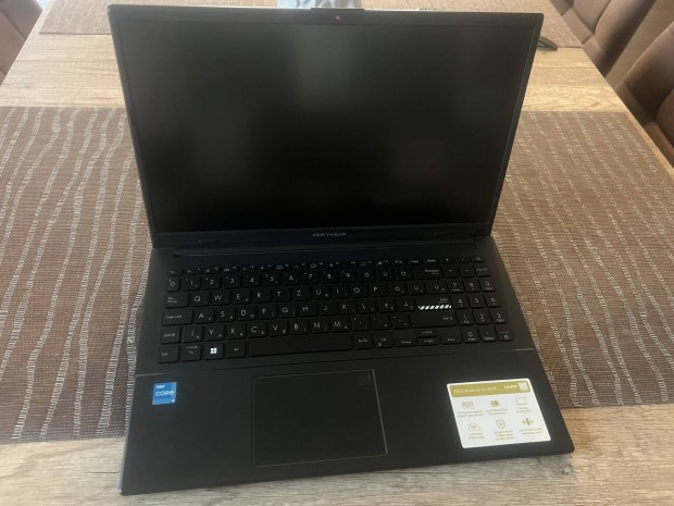 Asus Vivobook Go 14/15 elad