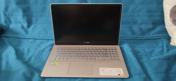 Asus Vivobook S530u laptop notebook hibs
