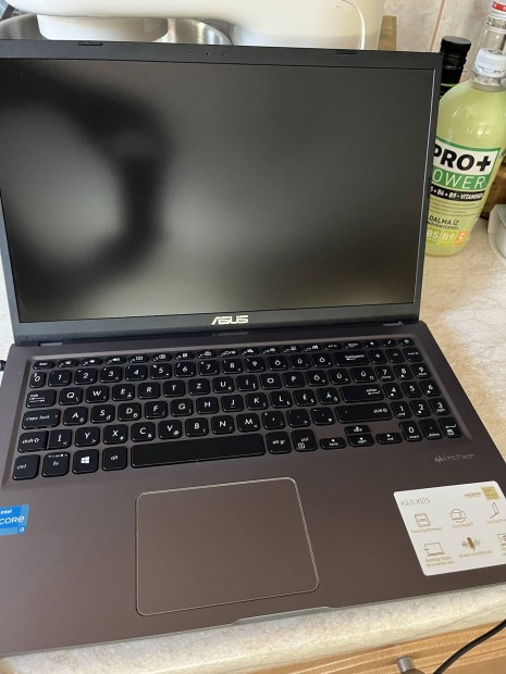 Asus Vivobook X525EA 8GB I3 11th