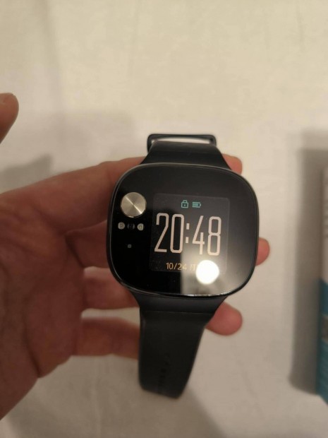 Asus Vivowatch BP okosra