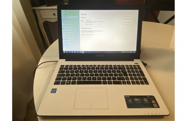 Asus X502CA Notebook 250G SSD Win10 Pro Headset