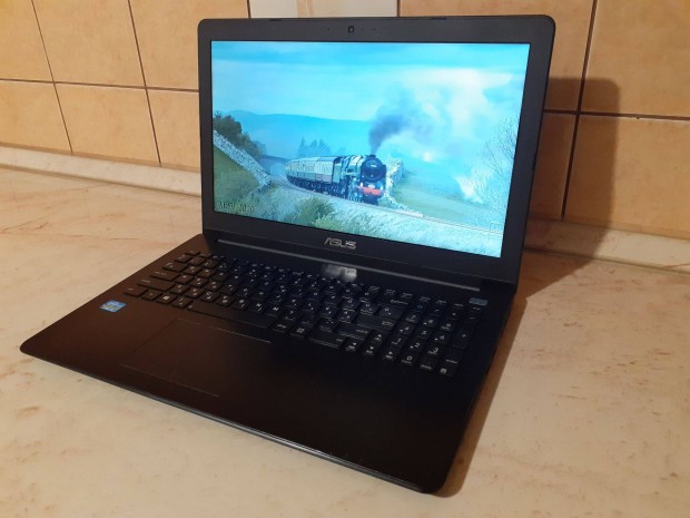 Asus X502C I3 laptop, notebook ssd, Win10 j akku