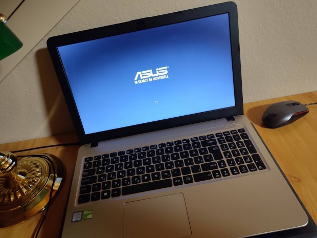 Asus X540 UB - GQ344 i3  jszer laptop