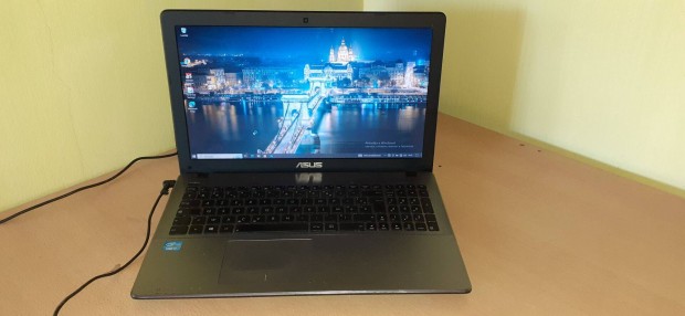 Asus X550 I7-es Laptop