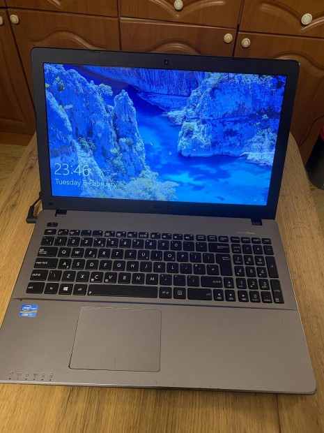 Asus X550c i7 8gb 500gb laptop 