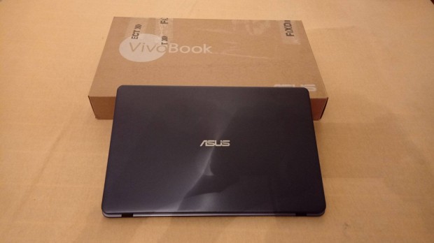 Asus X705 tpus laptop elad