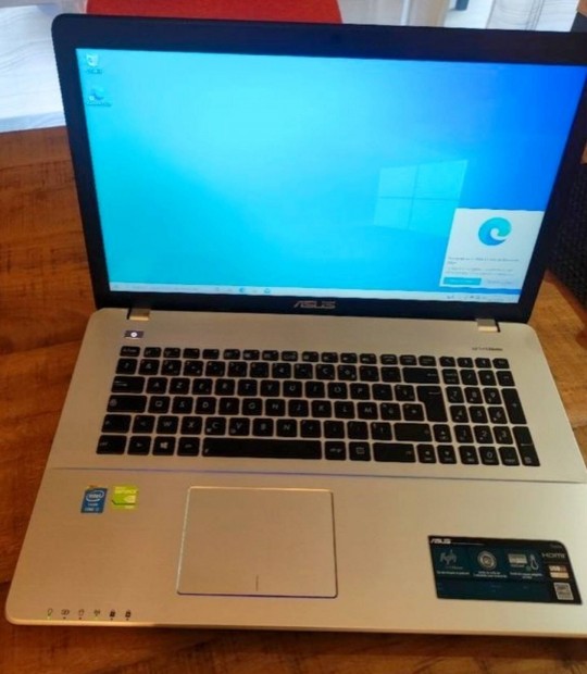 Asus X750JB i7 laptop,17,3" kppel,16GB memrival!