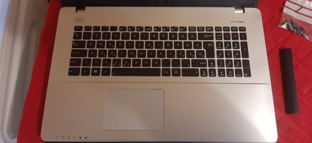 Asus X750L Palmrest Touchpad + magyar billentyzet s alkatrszek